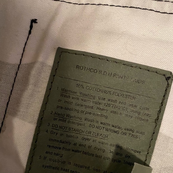 Rothco childs size 18 camo pants(too small for me) - Picture 2 of 3